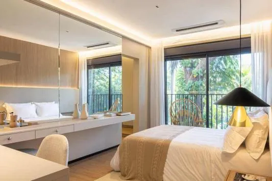 Luxo e Exclusividade: Apartamento de 245m² com 4 Suítes no Coração do Setor Oeste!