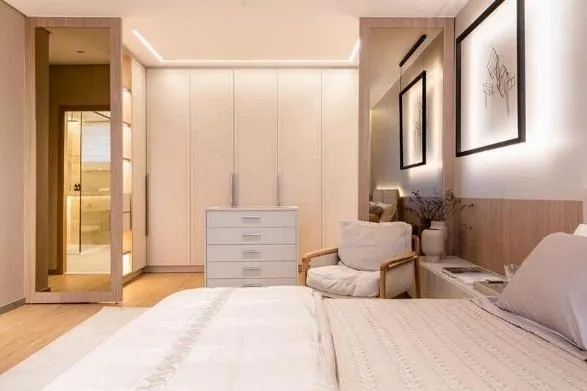 Viva o Charme do Setor Oeste: 215m² e 4 Suítes com Vista do Pôr do Sol!