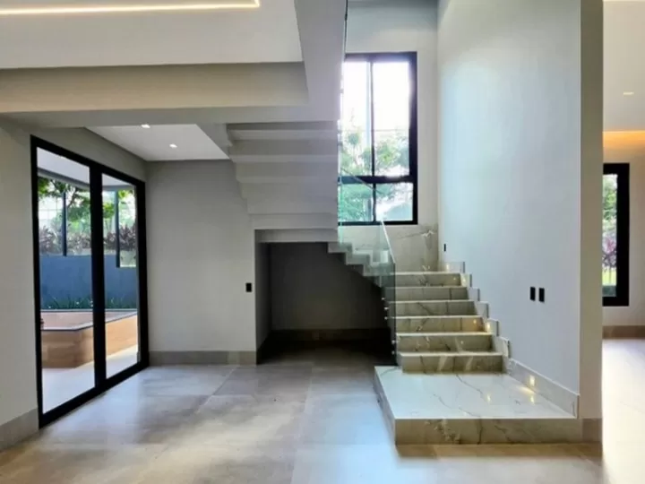 Sobrado 5 Suítes 578 m² Jardins Itália - Foto 15