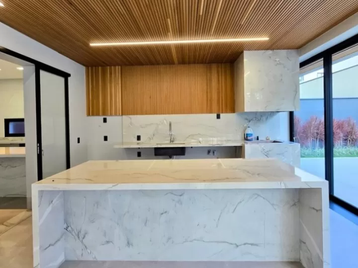 Sobrado 5 Suítes 578 m² Jardins Itália - Foto 4