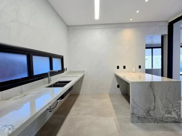 Sobrado 5 Suítes 578 m² Jardins Itália - Foto 6