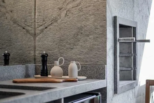 Elegância e Conforto: 3 Suítes com Vista Poente no 9º Andar!