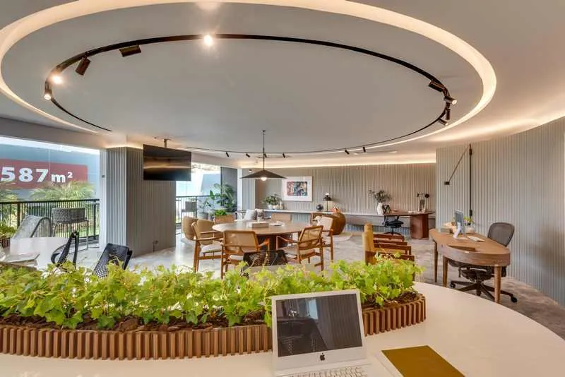Sala Comercial Poente no Nurban Ecobusiness: 67,48m² de Pura Inspiração!