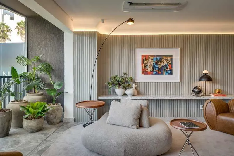 Um Novo Olhar Para o Sucesso: Sala Nascente de 42,51m² no Nurban Ecobusiness!