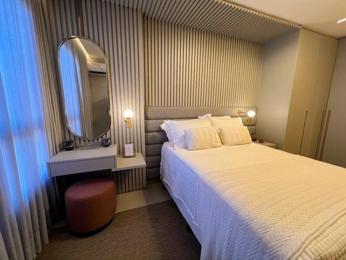 Charme e Praticidade no Near Easy Style: 2 Quartos com Vista para o Nascente!