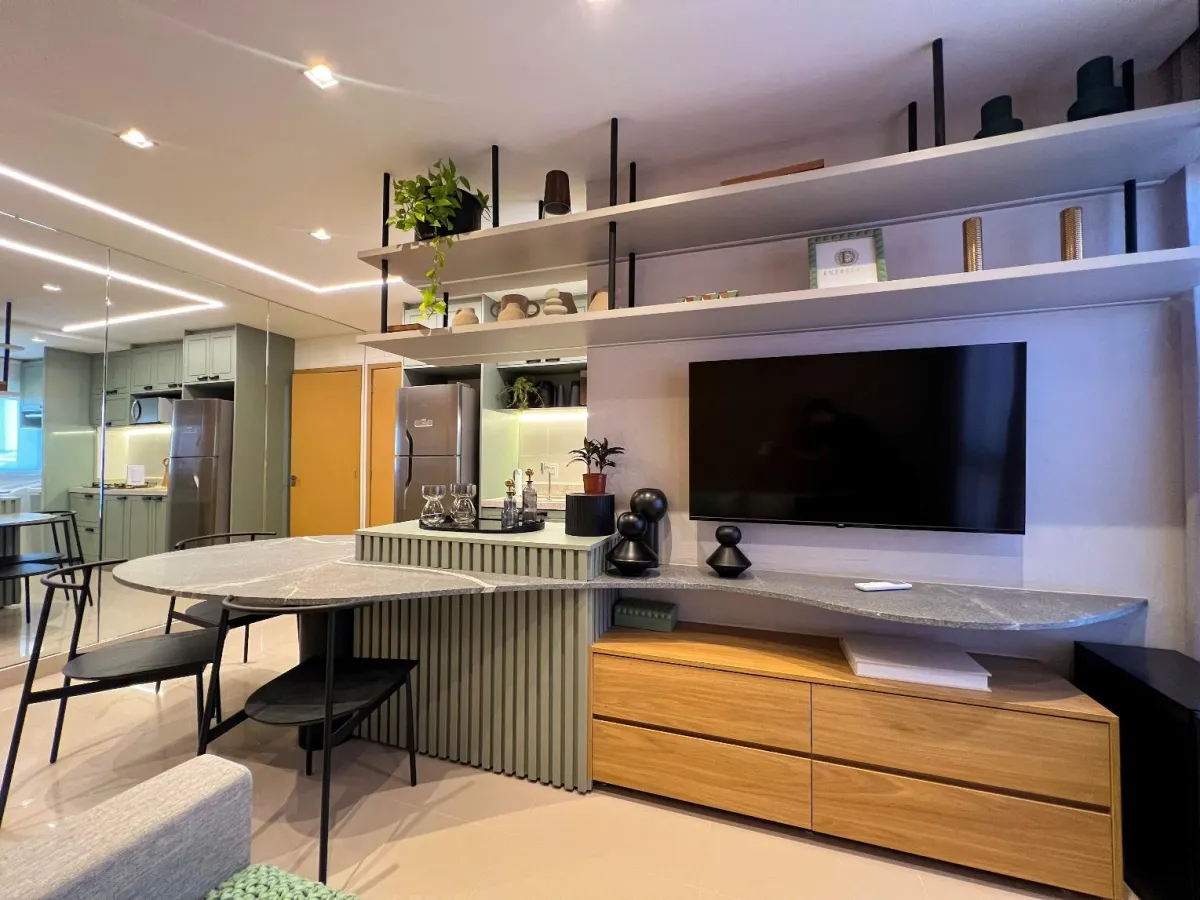 Miniatura Sofisticação e Vista Panorâmica: Apartamento Poente de 3 Quartos no Near Easy
Style!