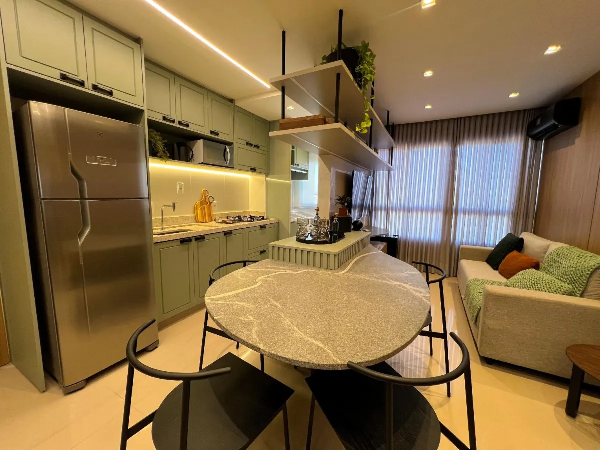 Miniatura Sofisticação e Vista Panorâmica: Apartamento Poente de 3 Quartos no Near Easy
Style!