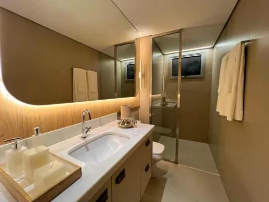 Exclusividade nas Alturas: Apartamento de 129,92 m² no 6º Andar!