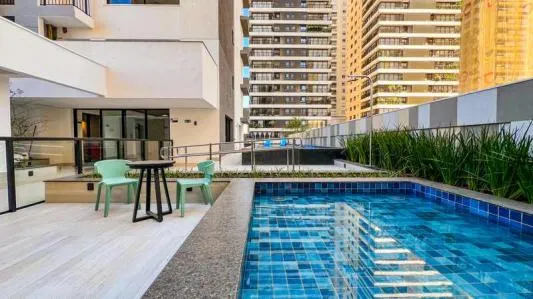 Viva nas Alturas: Apartamento de 2 Suítes no 19º Andar do LIV Urban!