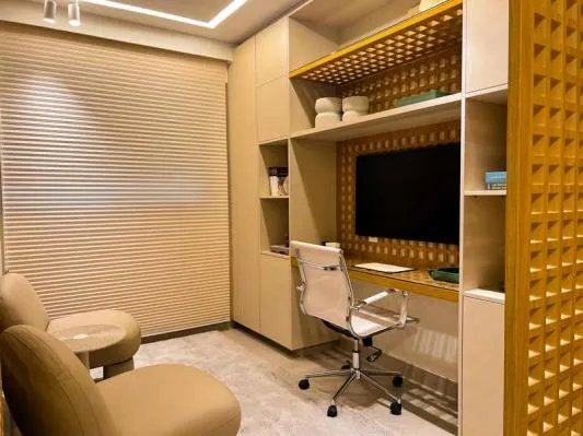 Modernidade e Conforto: Seu novo lar de 2 suítes no LIV Urban Marista!