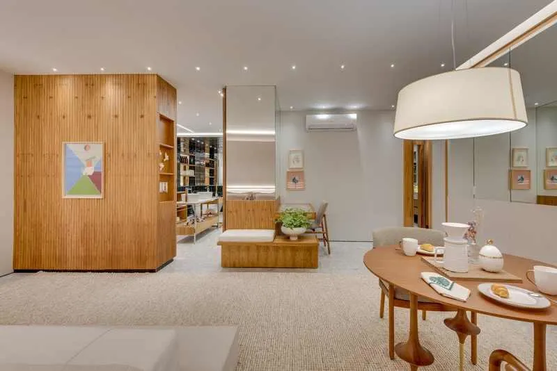 Viva no Ponto Alto do Luxo: 208,68 m² com Vista Panorâmica no Arq Opus!