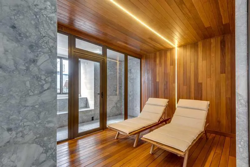 Conforto e Versatilidade: Apartamento Padrão de 245,69 m² no Deck 23!