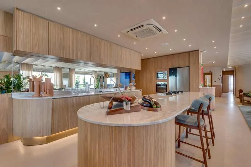 Viva com Luxo no Opus Ace: 240,35 m² e 4 Suítes no Setor Bueno!