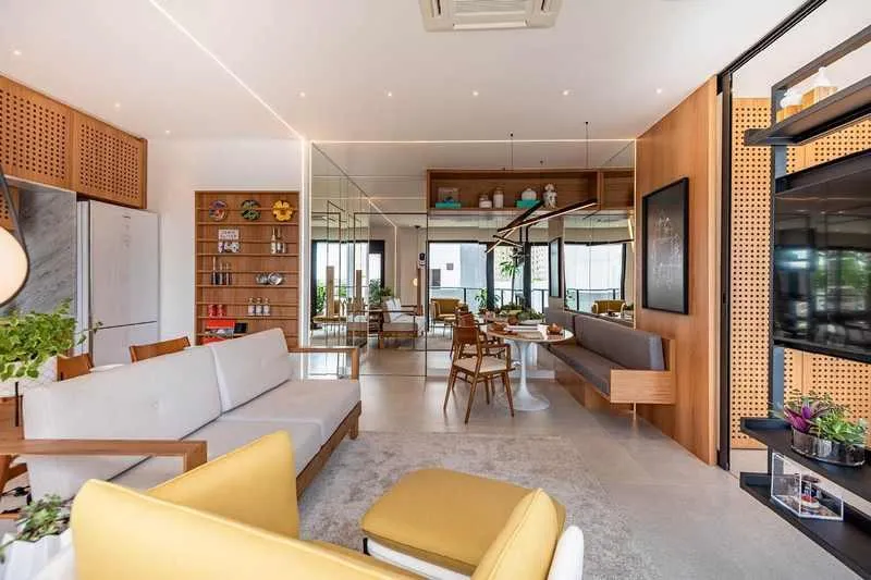 Viva no Topo: Pool House de 96,49 m² e 2 Suítes no 23º Andar do Opus Gyro!