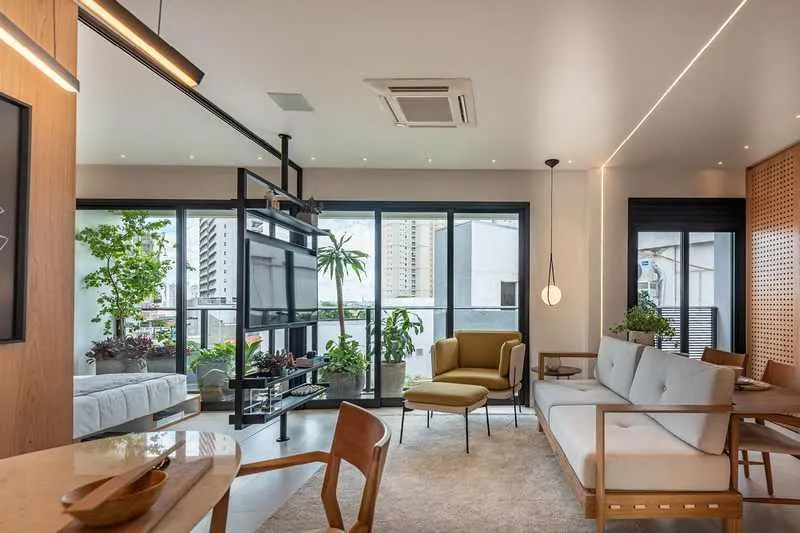 Viva no Topo: Pool House de 96,49 m² e 2 Suítes no 23º Andar do Opus Gyro!