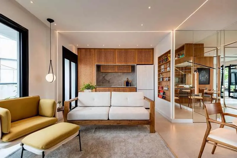 Viva no Topo: Pool House de 96,49 m² e 2 Suítes no 23º Andar do Opus Gyro!