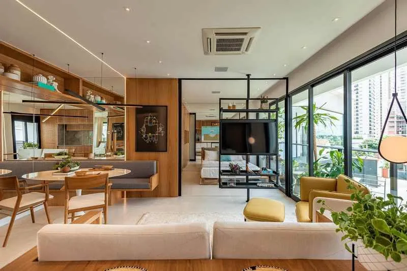 Viva no Topo: Pool House de 96,49 m² e 2 Suítes no 23º Andar do Opus Gyro!