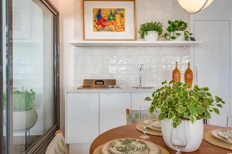 Luxo Imediato: Unidade Decorada de 232,89 m² no Sunna by Opus, Setor Oeste!