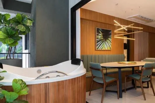 Unidade Decorada e Exclusiva no Hub: 94 m² de Puro Luxo no Bueno!