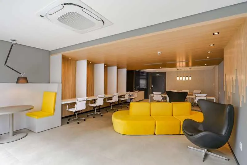 Modernidade e Conforto no 22º Andar do Hub Compact Life!