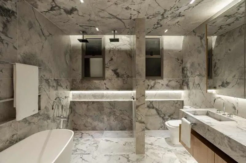 Luxo e Exclusividade no Setor Bueno: Unidade de 343m² no City Park Palace!