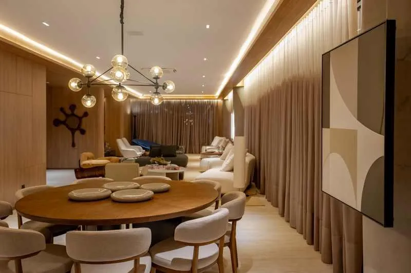 Luxo e Comodidade no Setor Bueno: Apartamento de 345m²