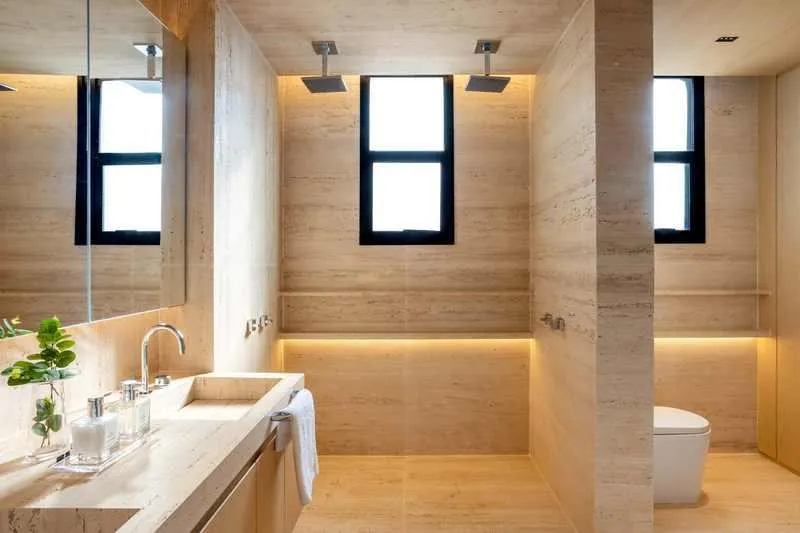 Seu Oásis Particular nas Alturas de Goiânia: 279 m² de puro requinte!